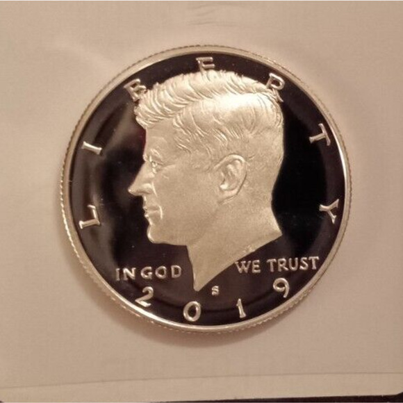 .999 Silver Cameo Proof Kennedy Half Dollar 2019 BU Only 412,509 Minted! - Picture 3 of 6